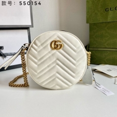 Gucci Round Bags